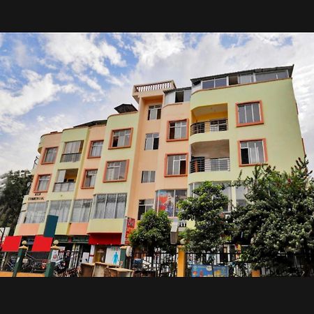 Готель Hk Residency Ґувахаті Екстер'єр фото